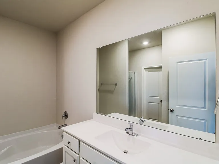 7602 Tipton Meadow Way — Photo 8