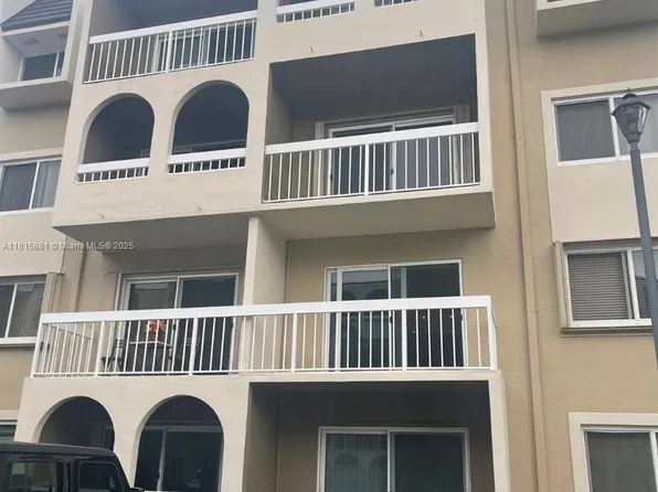 7740 Camino Real #G305, Miami, FL 33143