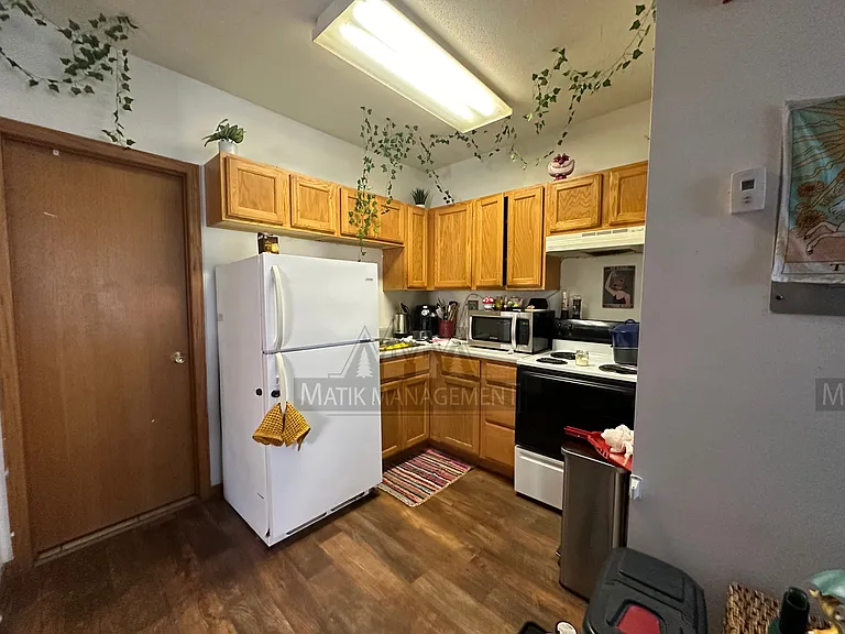 312 Bush St #5 — Photo 3