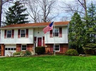 1818 Arthur Dr NW, Warren, OH
