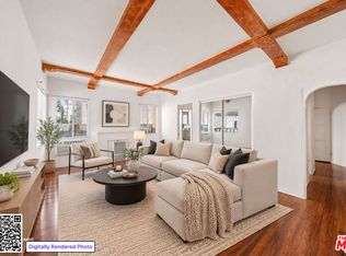 153 S Crescent Dr APT 3, Beverly Hills, CA 90212