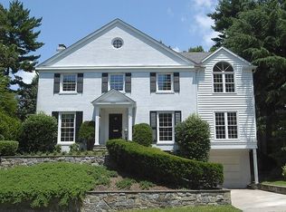 5207 Portsmouth Rd, Bethesda, MD 20816