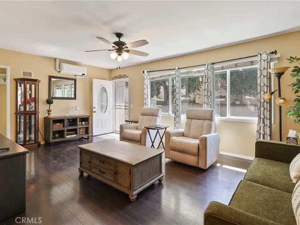 1305 1/2 Santo Domingo Ave, Duarte, CA 91010