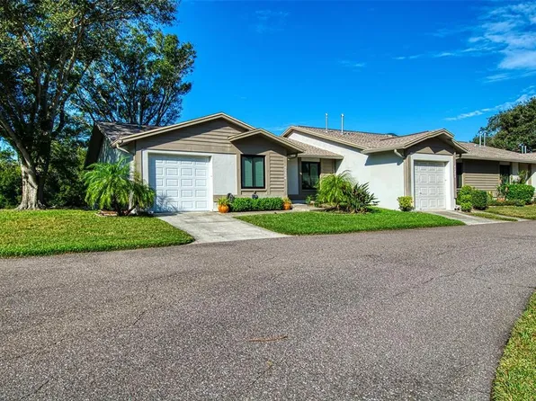 11250 94th St, Largo, FL 33773