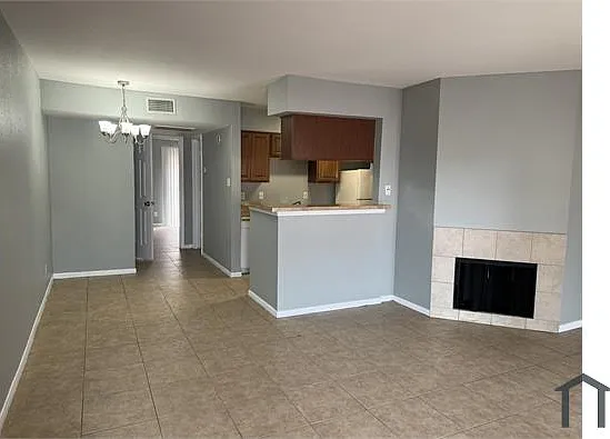 10100 S Gessner Rd #404 — Photo 2