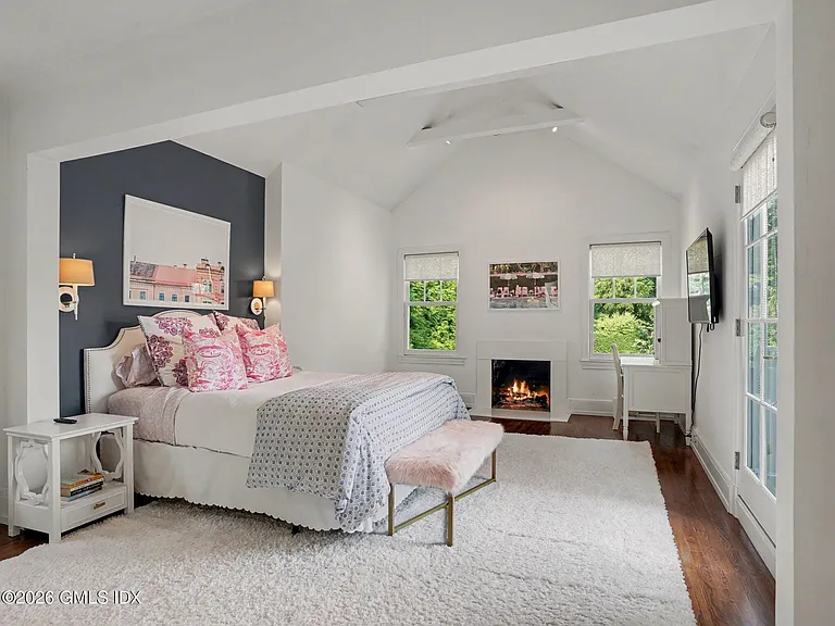 68 Otter Rock Dr — Photo 16