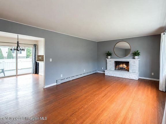 2nd image of 15 Genesee Avenue