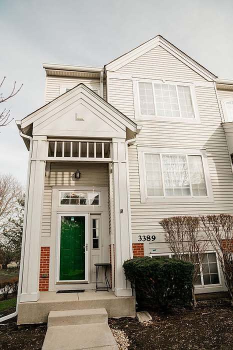 1st image of 3389 Ravinia Cir