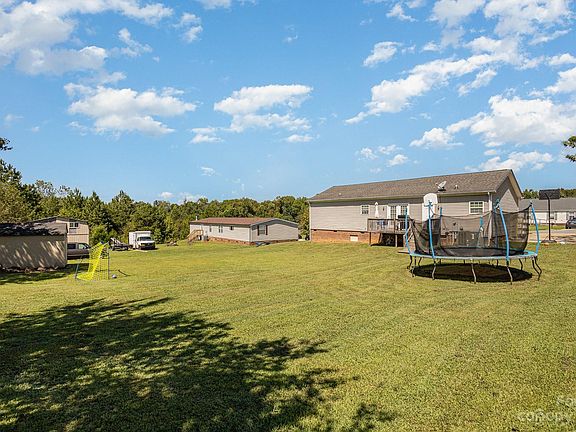 3rd image of 1508 Joy Anne Ct