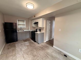232 Eastern Pkwy #1, Irvington, NJ 07111