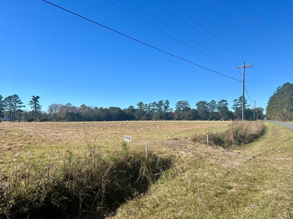715 Nunuville Rd, Walterboro, SC 29488