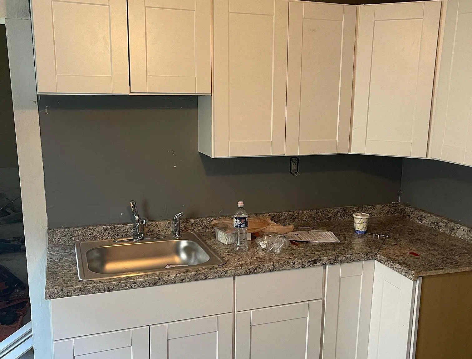 4 bed, 1878 sqft, $2,200 — Photo 3