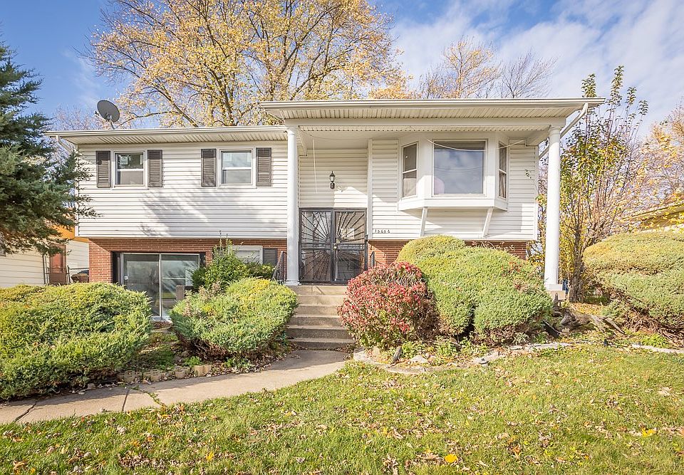 1st image of 15656 Avalon Ave
