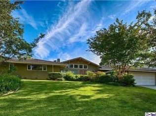650 Starlight Crest Dr, La Canada Flintridge, CA 91011