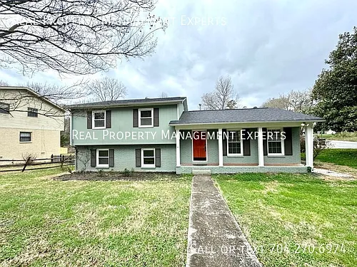 900 Tally Ho Ct Photo 1