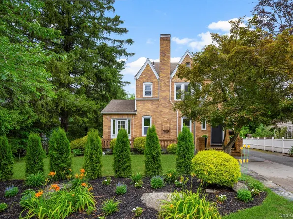 53 Palmer Avenue, Scarsdale, NY 10583