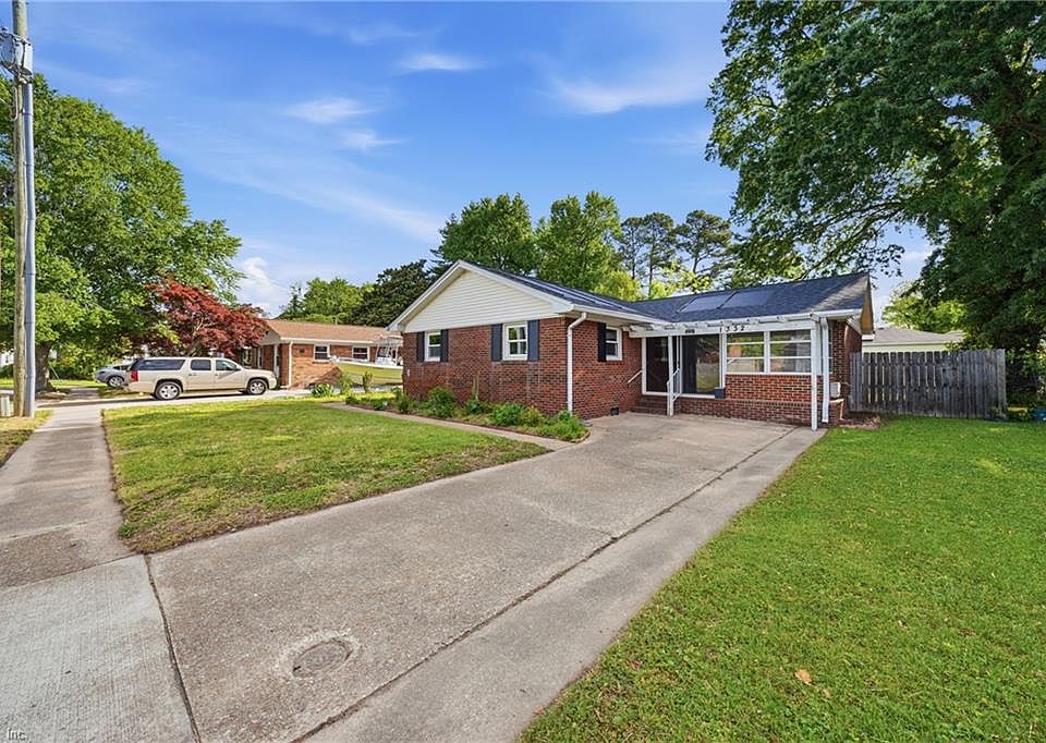 1st image of 1332 Carlton Ct