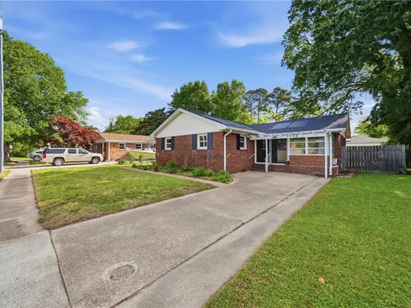 1332 Carlton Ct, Norfolk, VA 23503