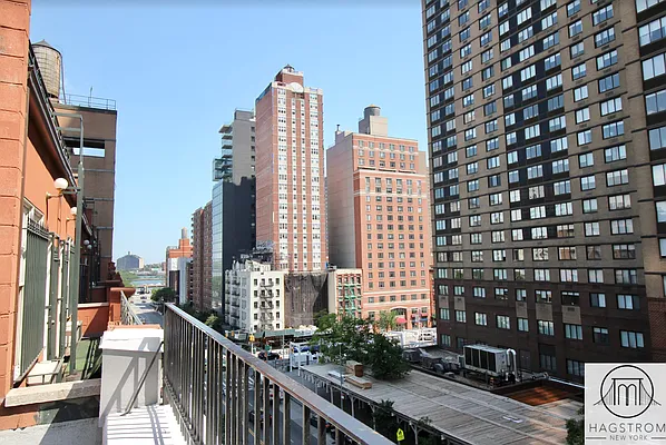 Rented by Hagstrom Management Inc | media 19