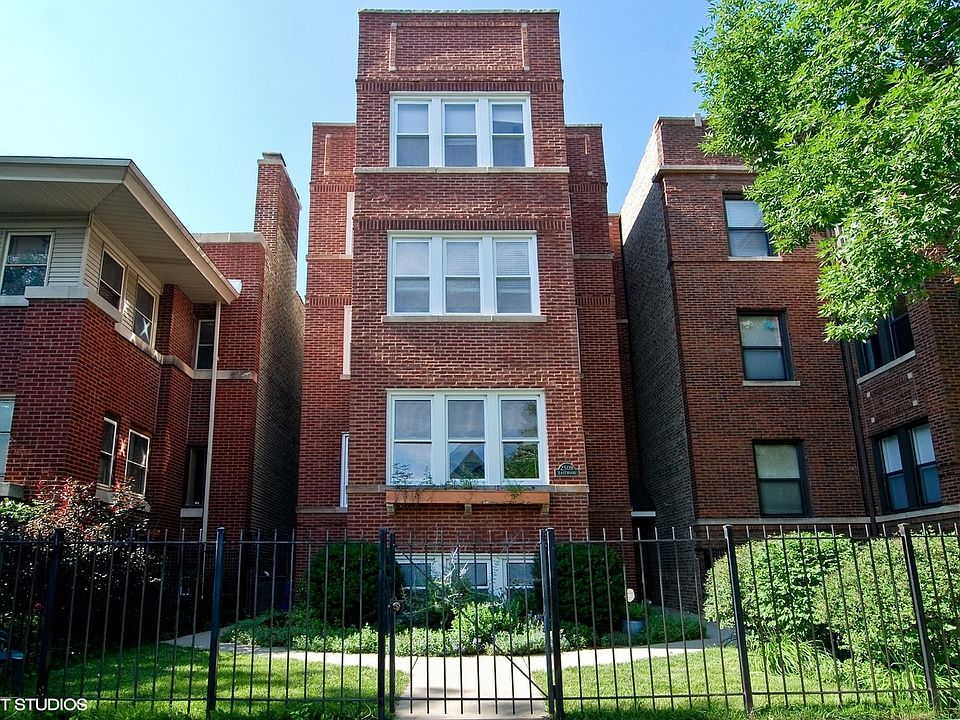 1st image of 2508 W Eastwood Ave APT 2