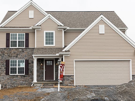 2nd image of 440 Charles Dr