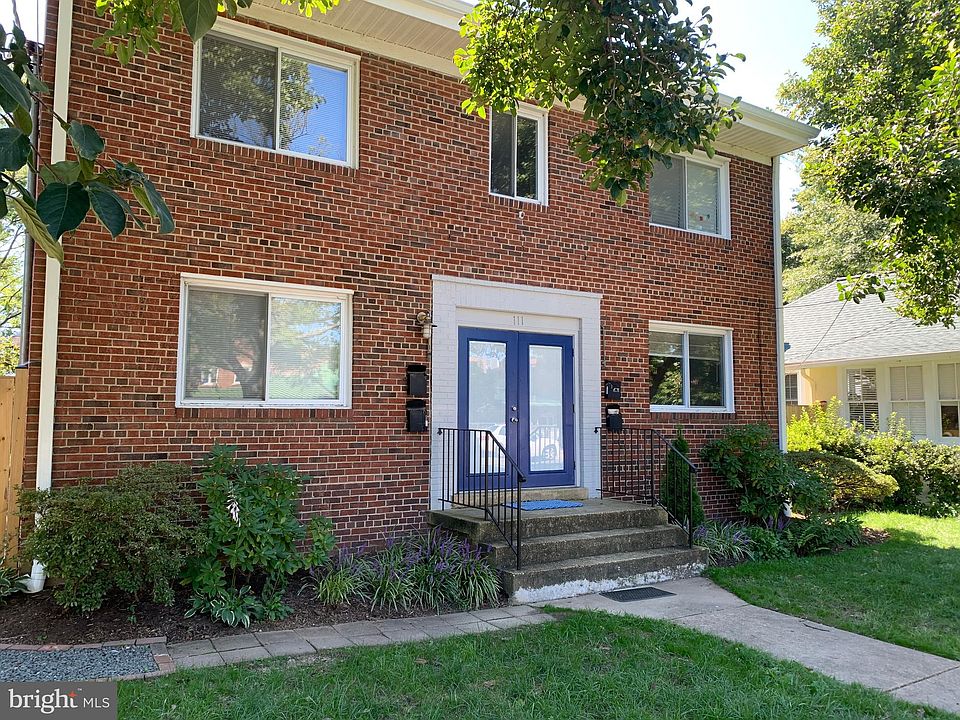1st image of 111 E Uhler Ave #102