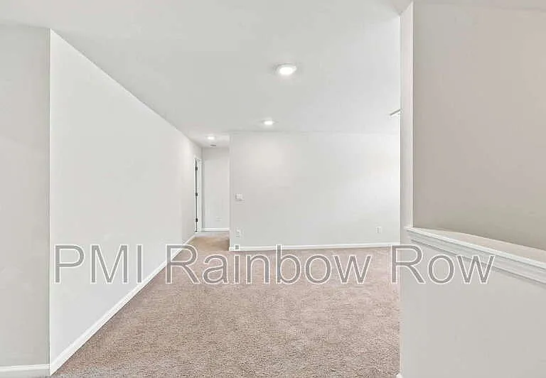 407 Oak View Way — Photo 24