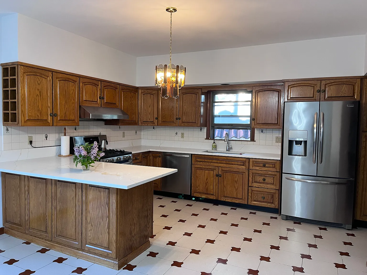 3 bed, 2175 sqft, $5,500 — Photo 3