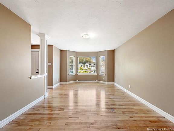 5th image of 138 East St