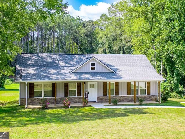 165 N Carroll St, Bowdon, GA 30108