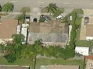 14942 SW 70th St, Miami, FL 33193