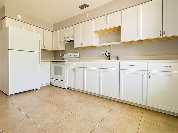 2nd image of 5440 / 5444 11th AVE