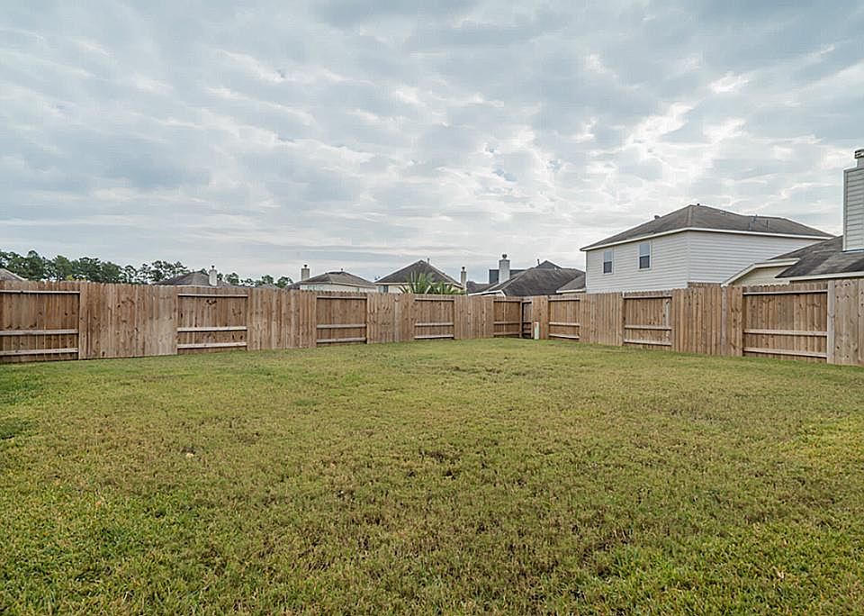 2nd image of 10007 Blissfull Valley Ln
