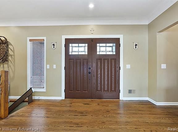 4th image of 8871 Salem Farms Dr