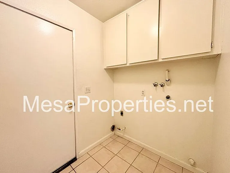 13667 Gemini St — Photo 20
