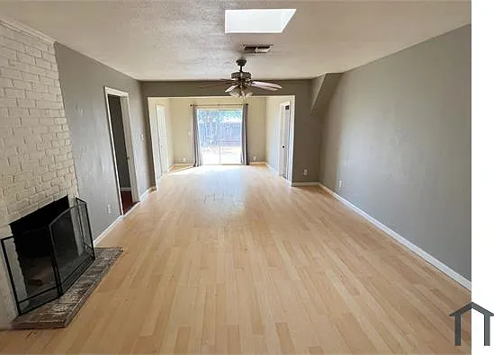 3216 Hurley Way — Photo 1