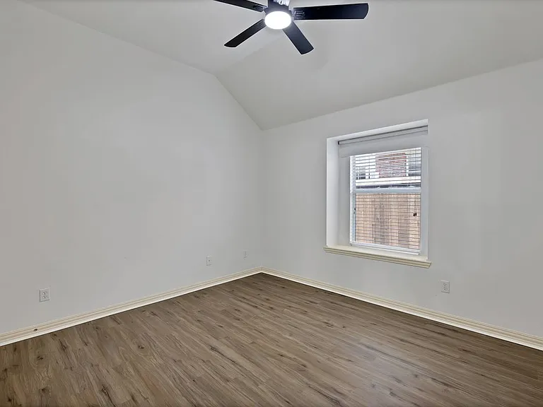 5516 Broken Bend Dr — Photo 20