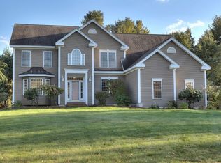 58 Tirrell Rd, Bedford, NH 03110