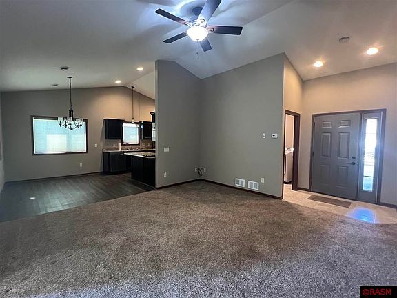 3rd image of 251 Foxfire Dr