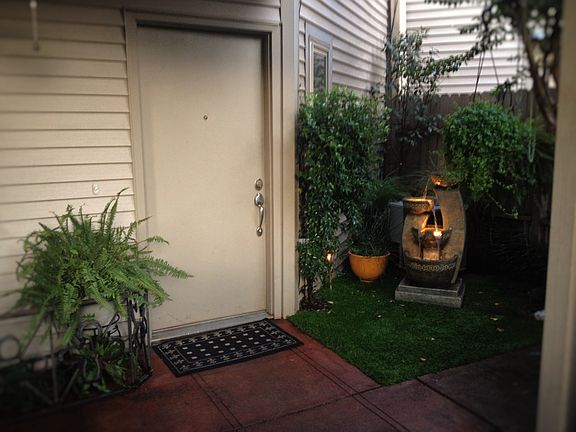 4th image of 2510 Riverfront Dr APT 2