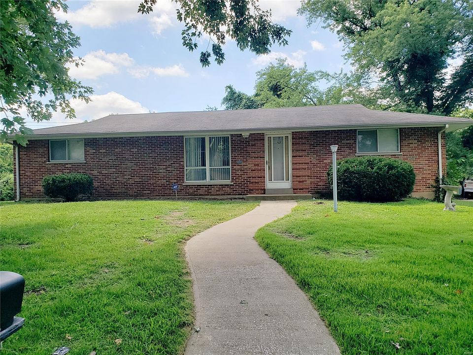 1st image of 1900 Claudine Dr
