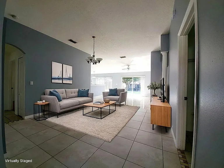 2953 Marbella Dr — Photo 3