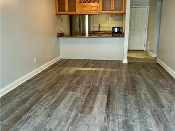 3805 Houma Blvd, Metairie, LA