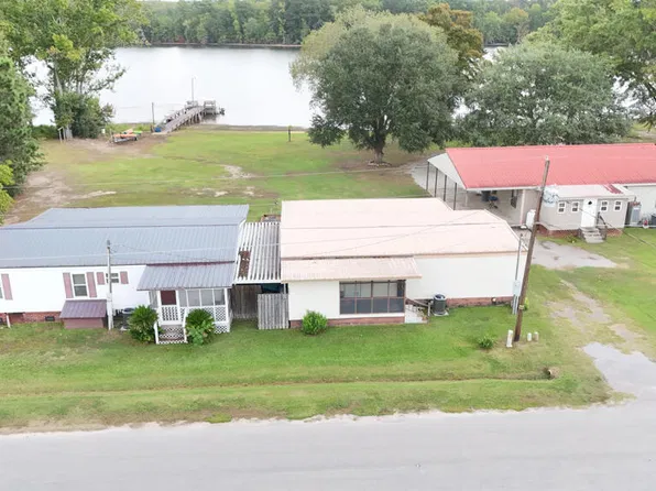1306 Ralph Bell Rd, Summerton, SC 29148