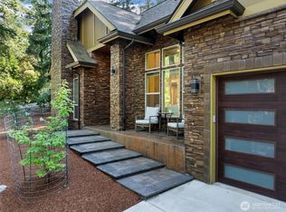 470 E Country Club Drive E, Union, WA 98592