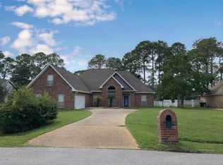 227 Tantallon Dr, Ocean Springs, MS 39564