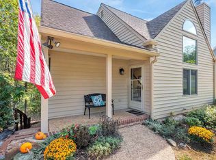 1641 Stoney Creek Dr, Charlottesville, VA