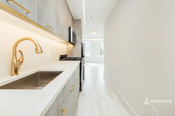 Rented by Nooklyn NYC LLC | media 2