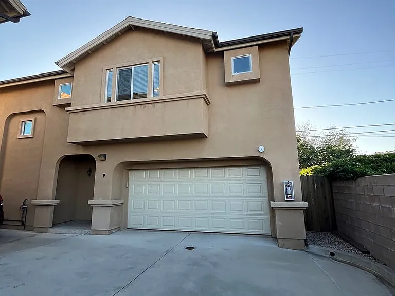 2653 Orange Ave — Photo 7