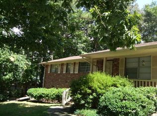 5234 Wildwood Ln, Douglasville, GA 30135